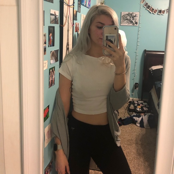 Grey cardigan - Picture 2 of 3